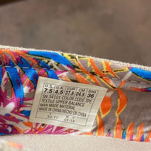 Bobs from Skechers size 7.5 - Picture 7 of 11